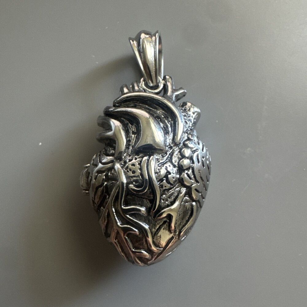 Open Heart Magnetic Silver Tone Pendant Stainless Steel 24” Box Chain Viking